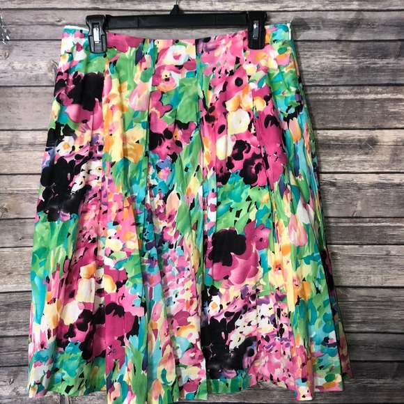 Allison Taylor Dresses & Skirts - Allison Taylor floral skirt